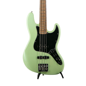 Fender Deluxe Active Jazz Bass Guitar, Pau Ferro Fingerboard, Surf Pearl, MX1900XXXX