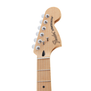 Fender Deluxe Stratocaster HSS Electric Guitar w/Gigbag, Maple FB, Tobacco Sunburst