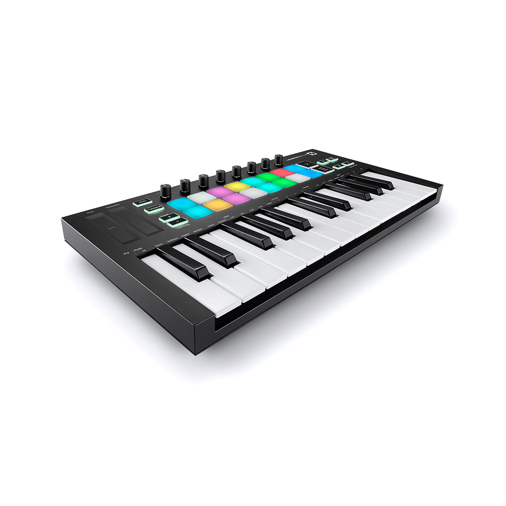 Launchkey 61 MK3 MIDIコントローラー 515iv-dkL3L._UF1000,1000_QL80_.jpg